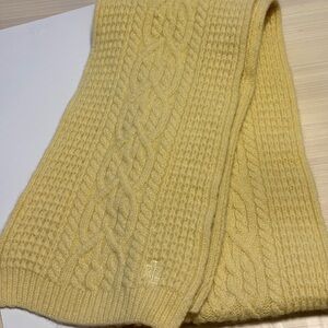 Ralph Lauren Butter Yellow 75% Lambs Wool Knit Scarf
